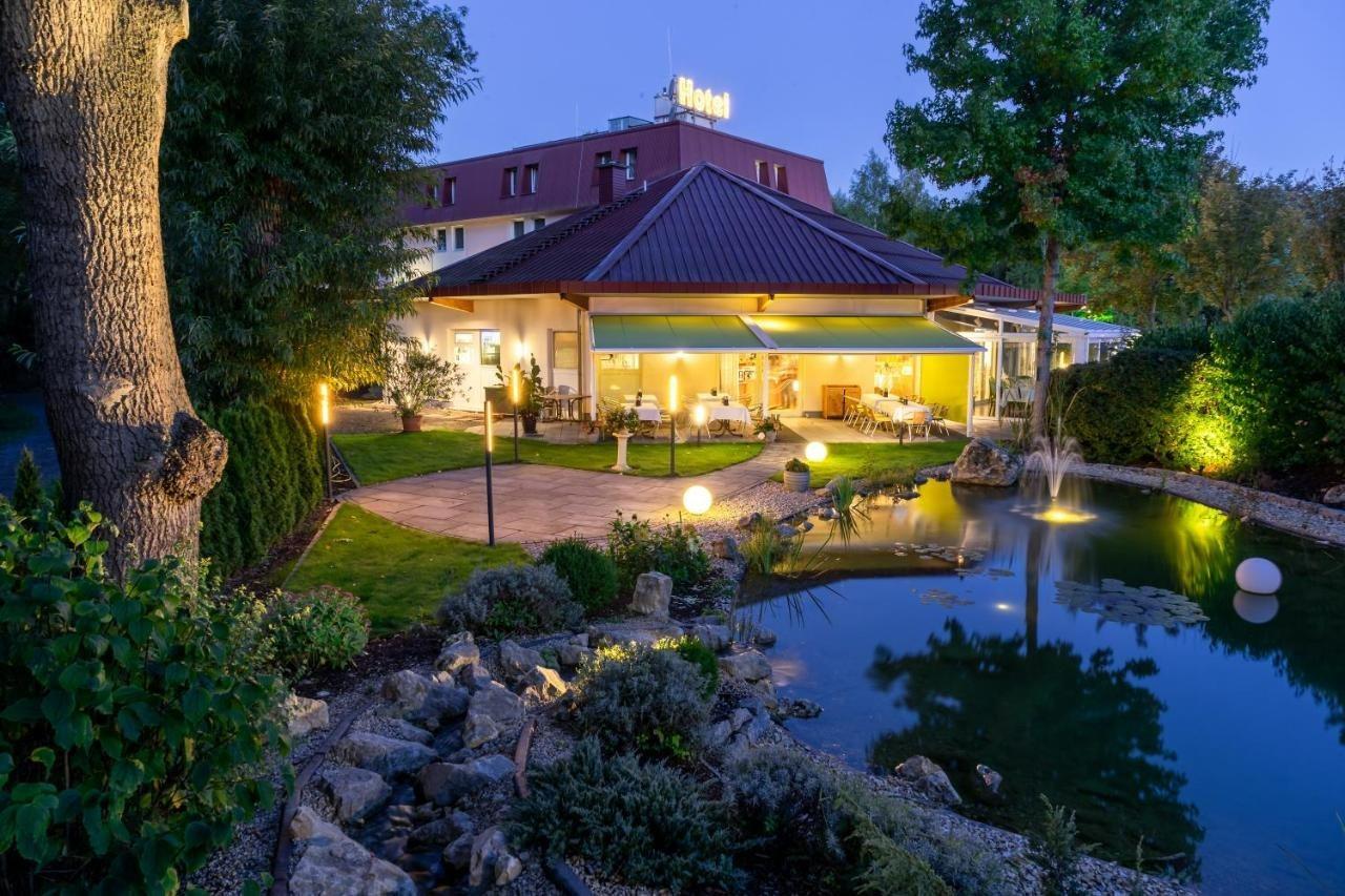Hotel Am Tierpark Gotha Exteriör bild